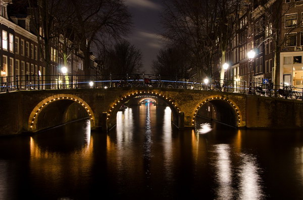 достопримечательности амстердама фото и описание